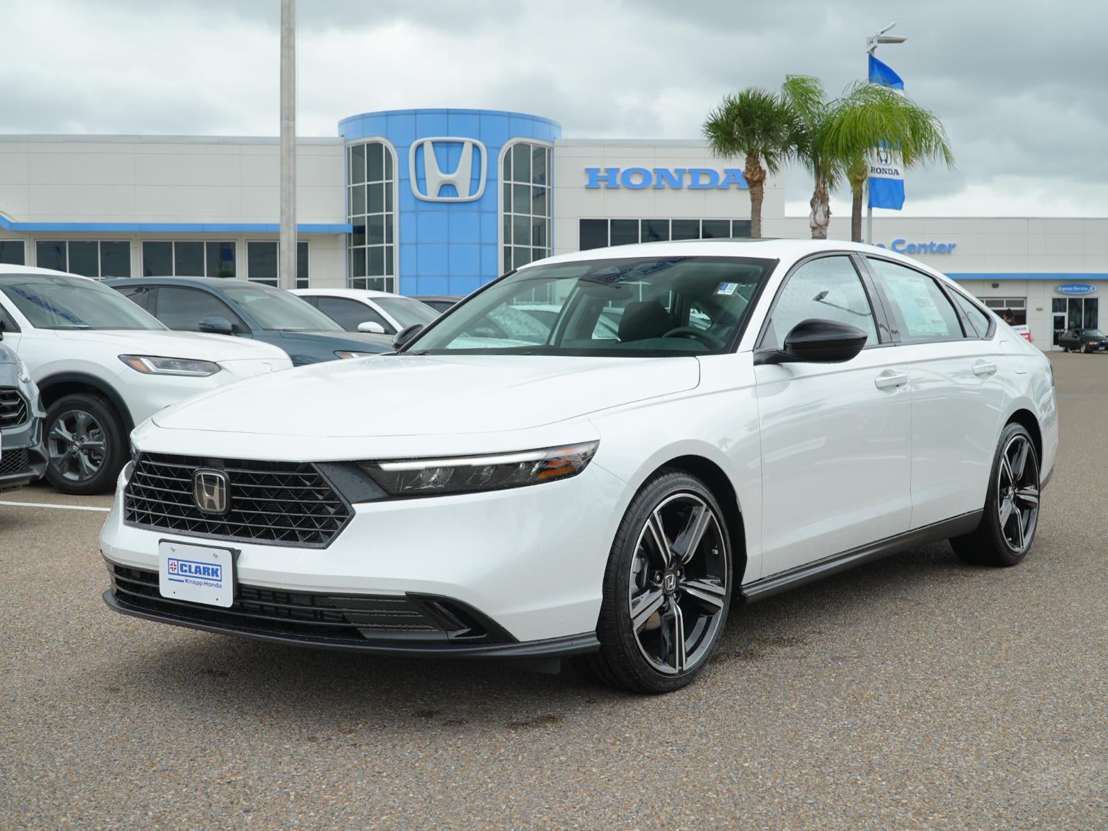 2026 Honda Accord SE in Platinum White Pearl — front three-quarter view